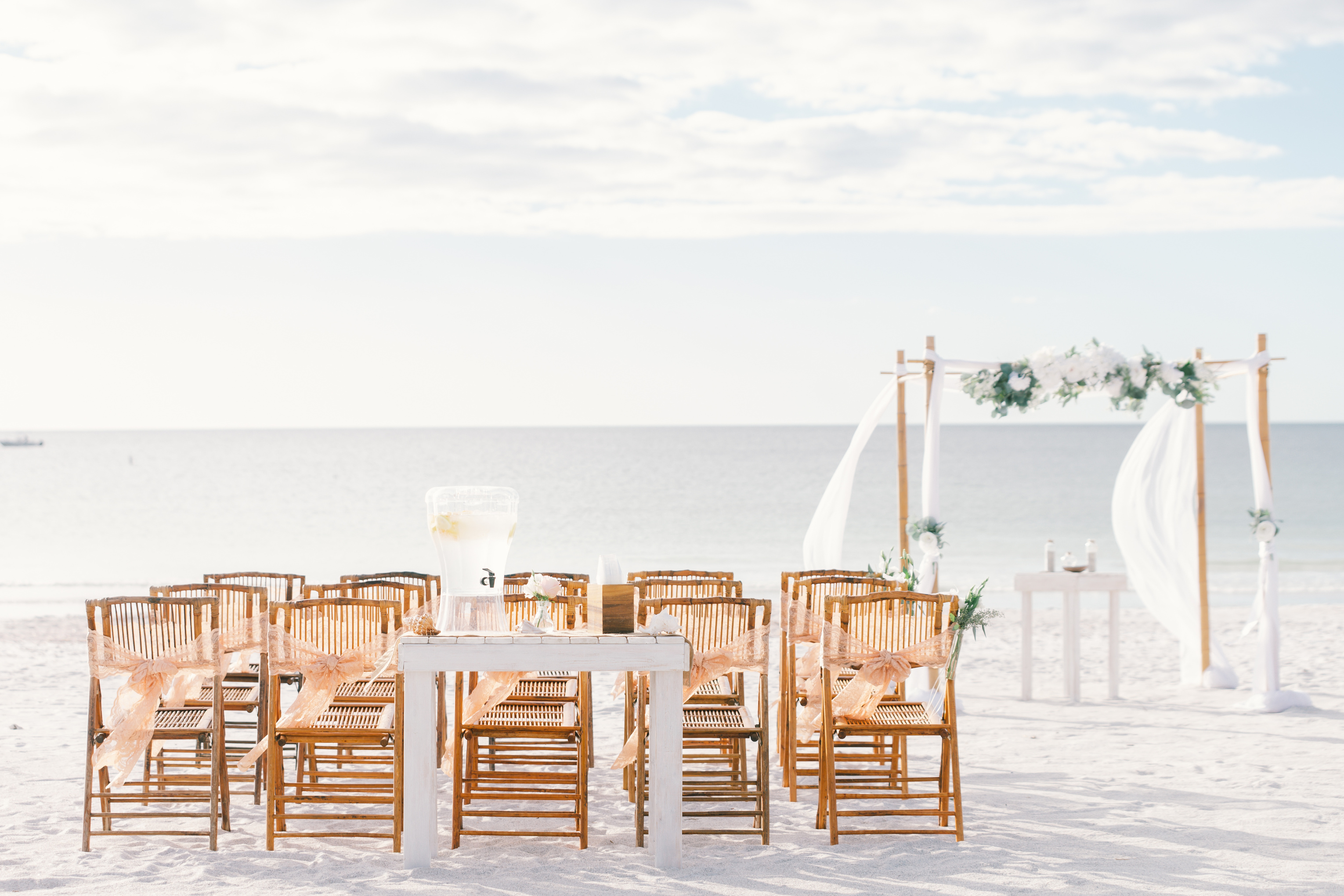 Beach wedding Setting 